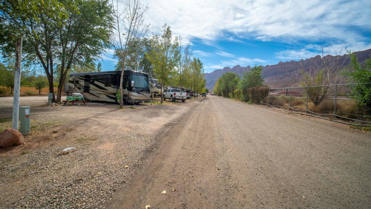 Outdoor Glamping Jayco Rv Ok35 Apartment Moab Exterior photo